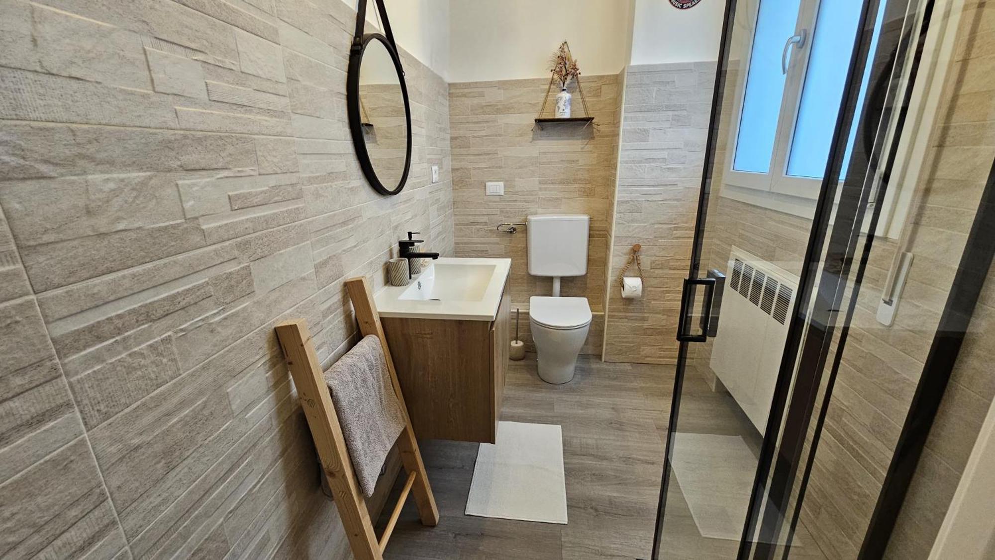 Wanderlust Rooms Bologna Fiera, Free Parking Exterior photo
